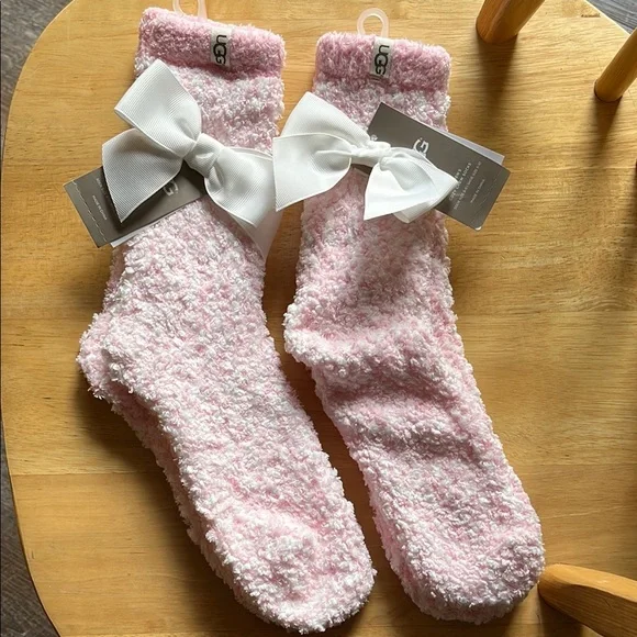 UGG Pink Fuzzy Socks Bundle with White Bow *NWT* - Picture 1 of 4
